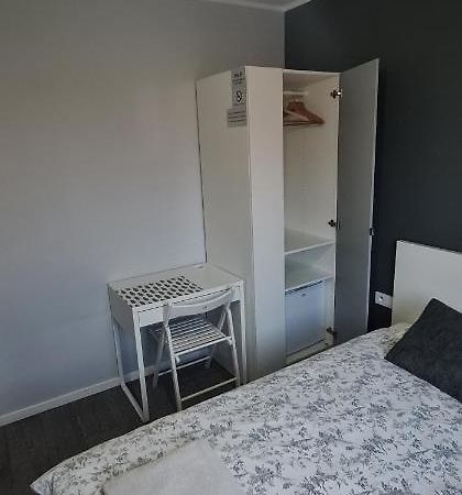 Апартаменты Pokoje Zeromskiego 1B Белосток Экстерьер фото